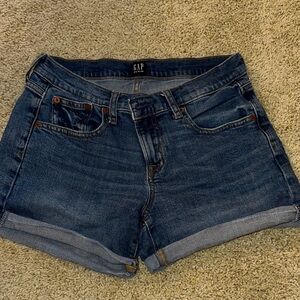GAP Classic 3 Inch Jean Shorts Women’s Size 27